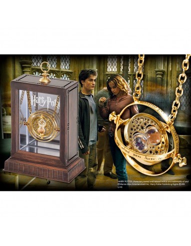 Réplica Giratiempos con Cadena en Expositor Harry Potter Hermione Granger - 45 cm
