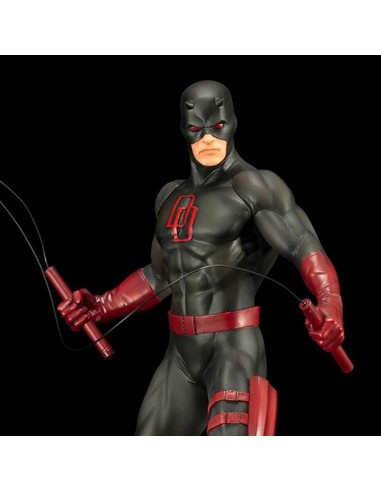 Figura Marvel Daredevil Traje Negro The Defenders Series - 18,5 cm